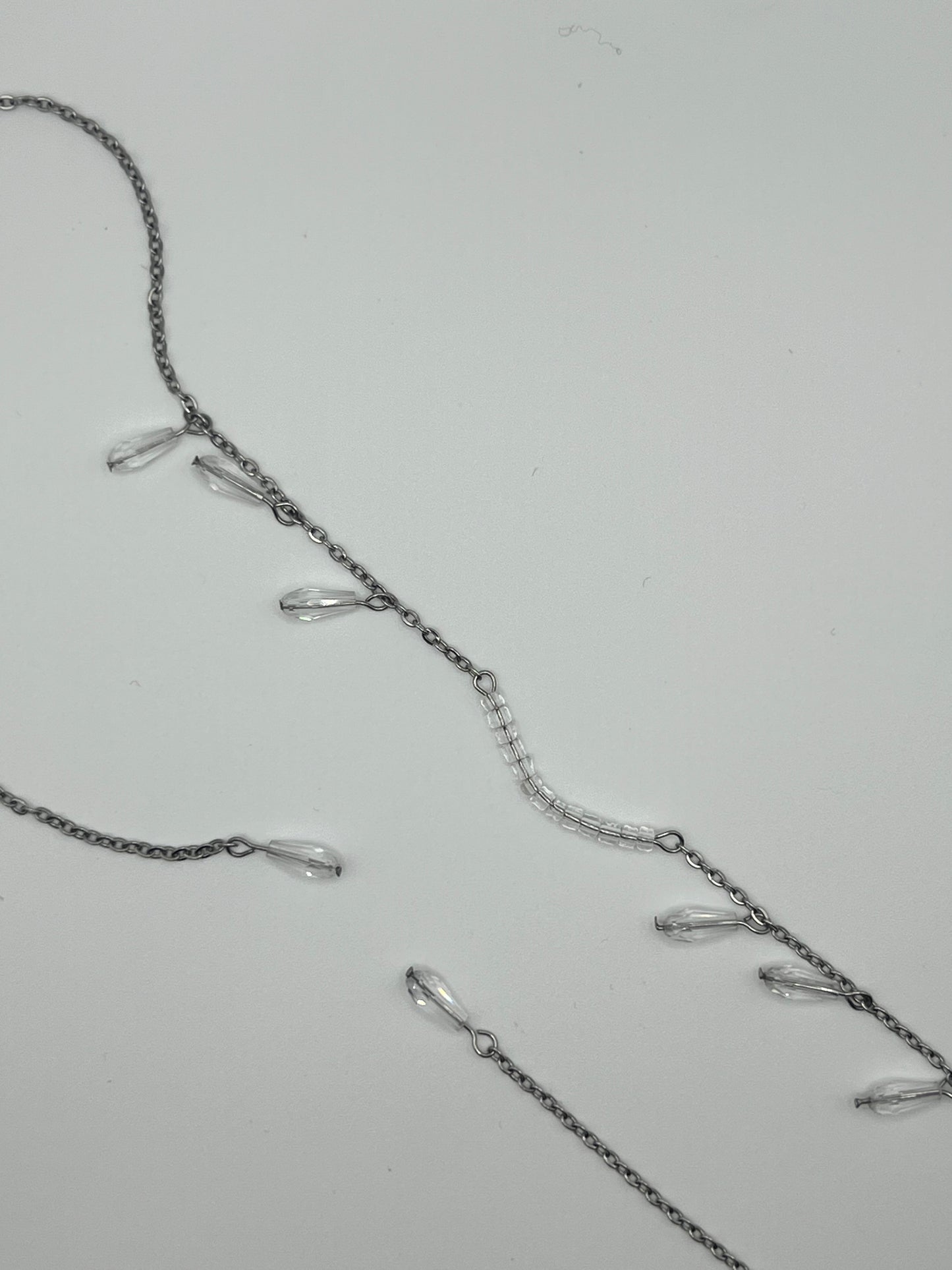 Raindrop Face Chain