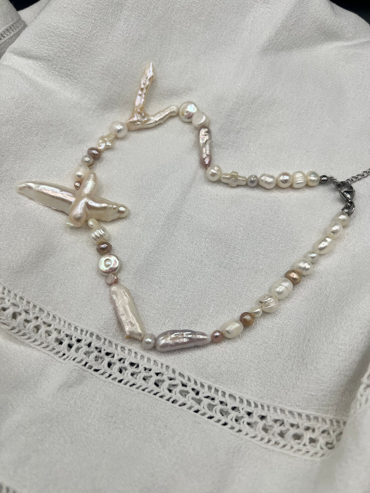 Keshi Chaos Choker Necklace