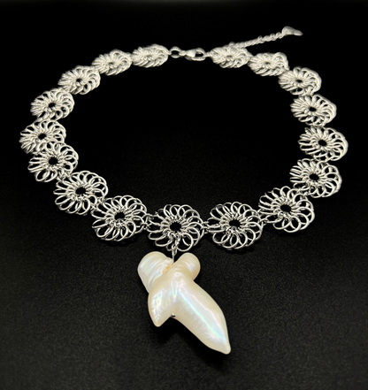 Daisy Chain Chainmaille Necklace