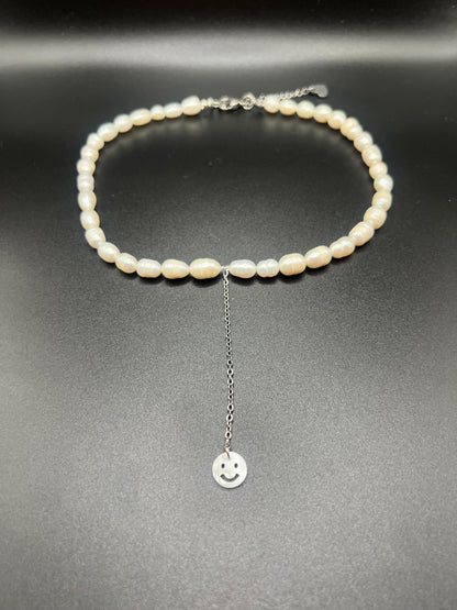 Pearly :) Choker Necklace