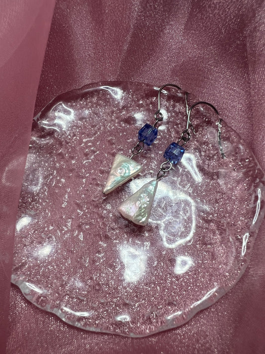 Triny Earrings