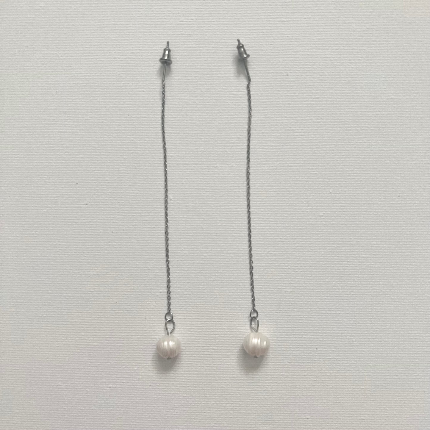 Just a Pearl Chain Earrings