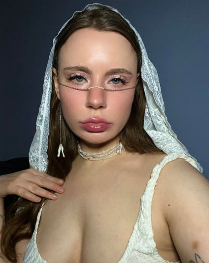 Silky Face Chain