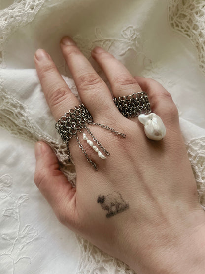 Pearly Chainmaille Ring