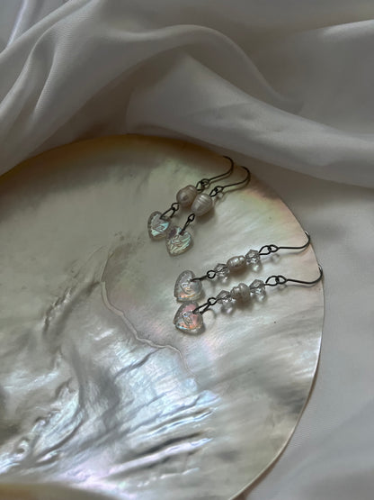 Swanlake Pearly Earrings